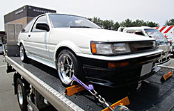 AE86レビン1600GT-APEXを静岡県浜松市のH様に納車いたしました